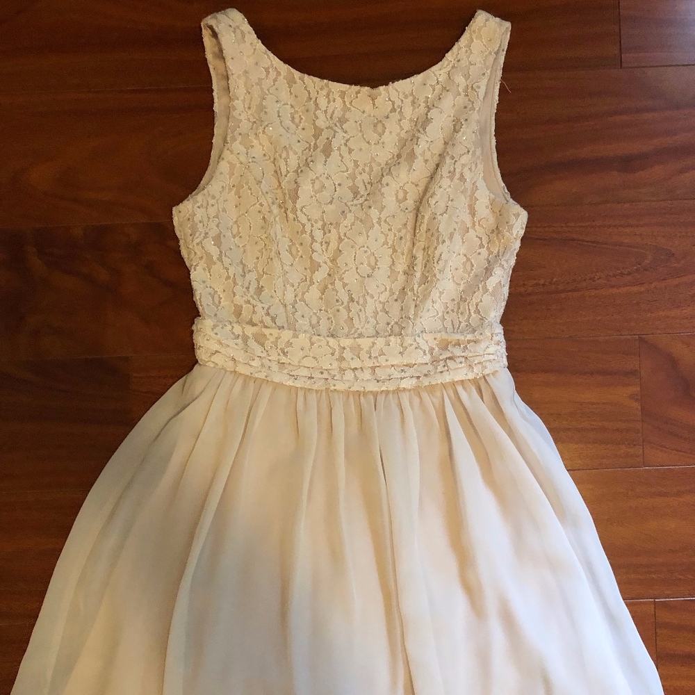 Dress, simple pink with light sparkles. Size 5.